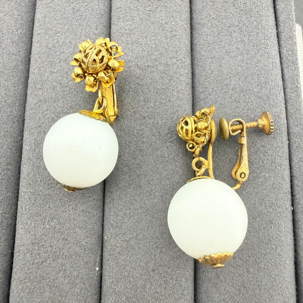 Miriam Haskell Vintage Dangle Earrings White Bead Floral Filigree Gold Tone